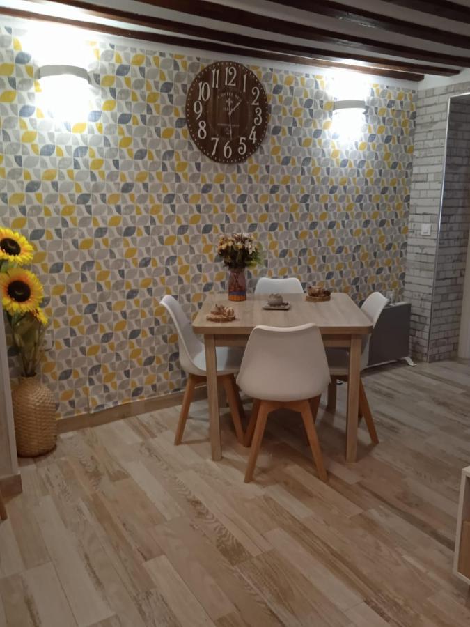 Apartamento Turistico El Empedrado De M&G Colmenar de Oreja Esterno foto