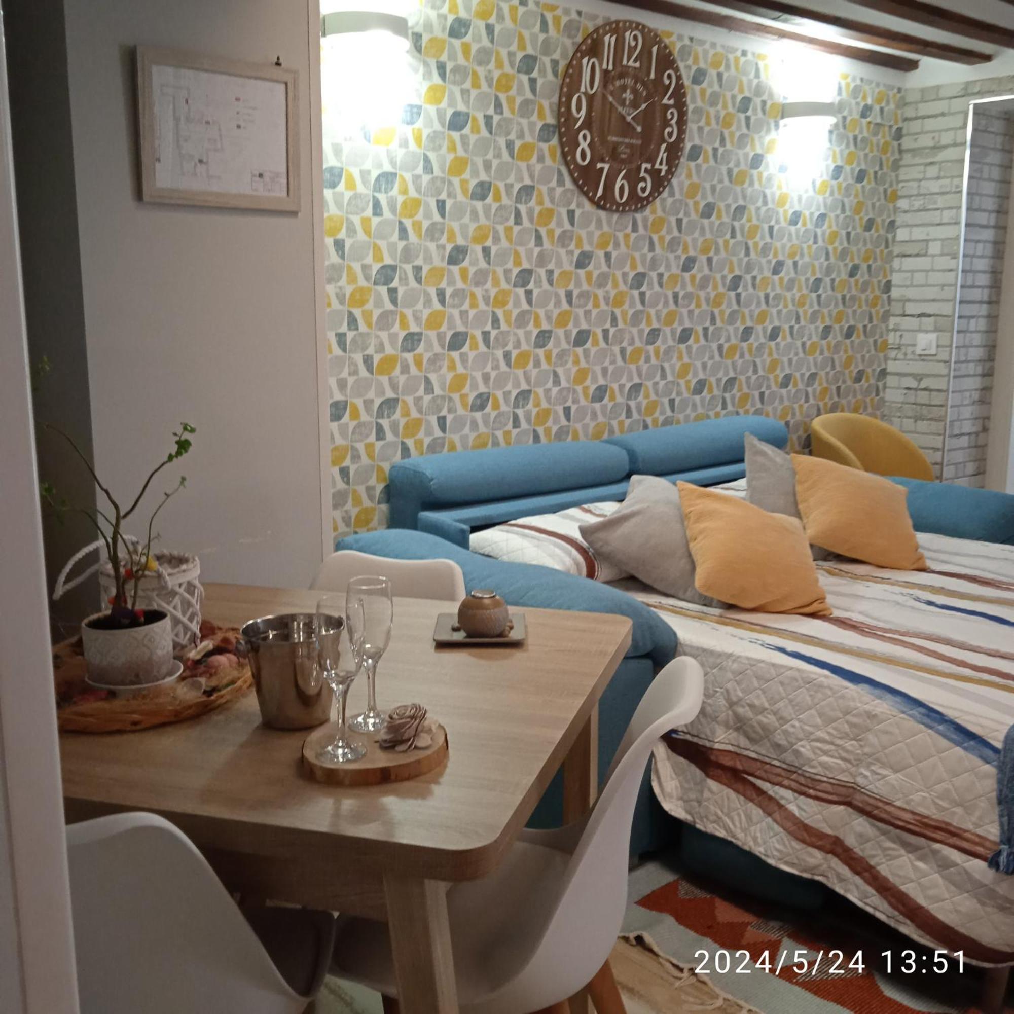 Apartamento Turistico El Empedrado De M&G Colmenar de Oreja Esterno foto